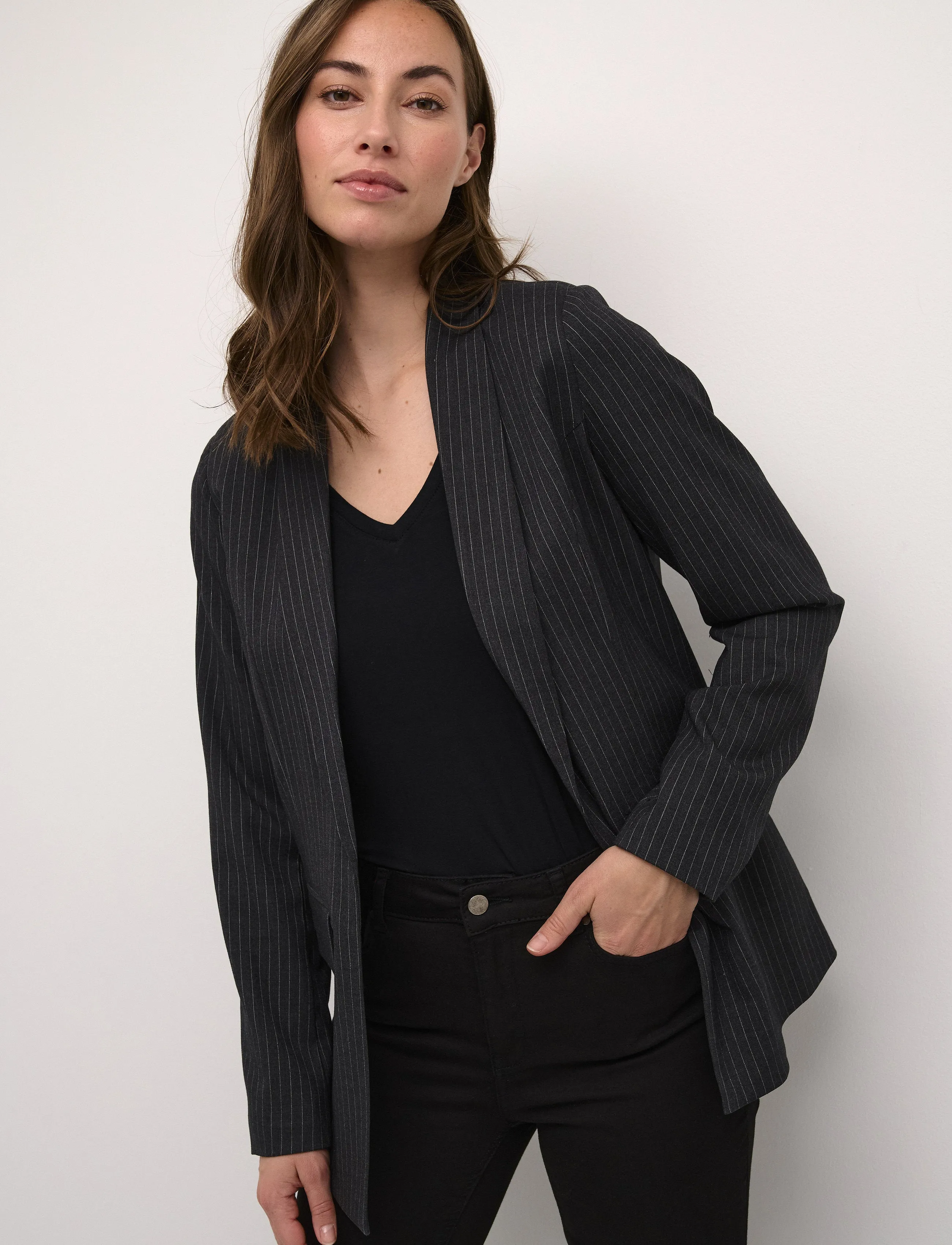 Achena Blazer in Dark Grey Melange