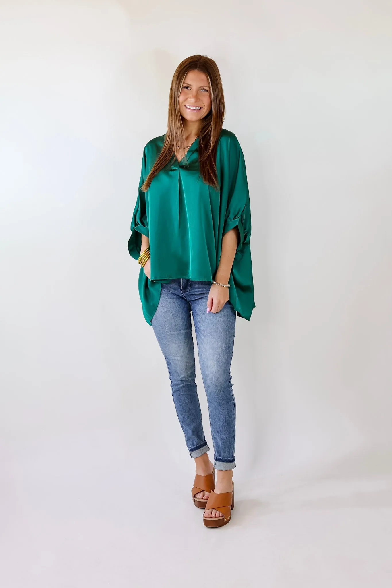 Irresistibly Chic Half Sleeve Oversized Blouse in Hunter Green