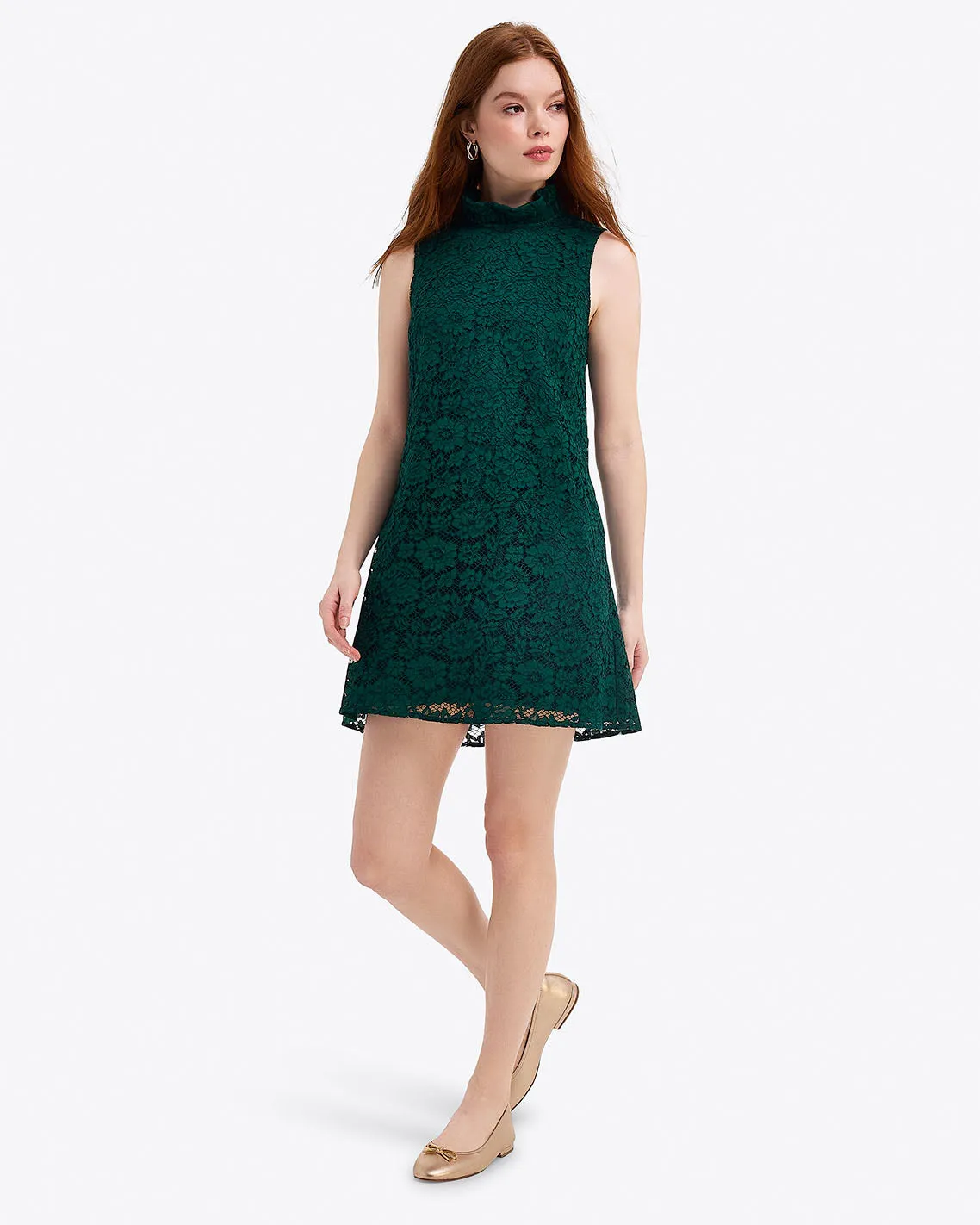 Lindsay Sleeveless Shift Dress in Lace