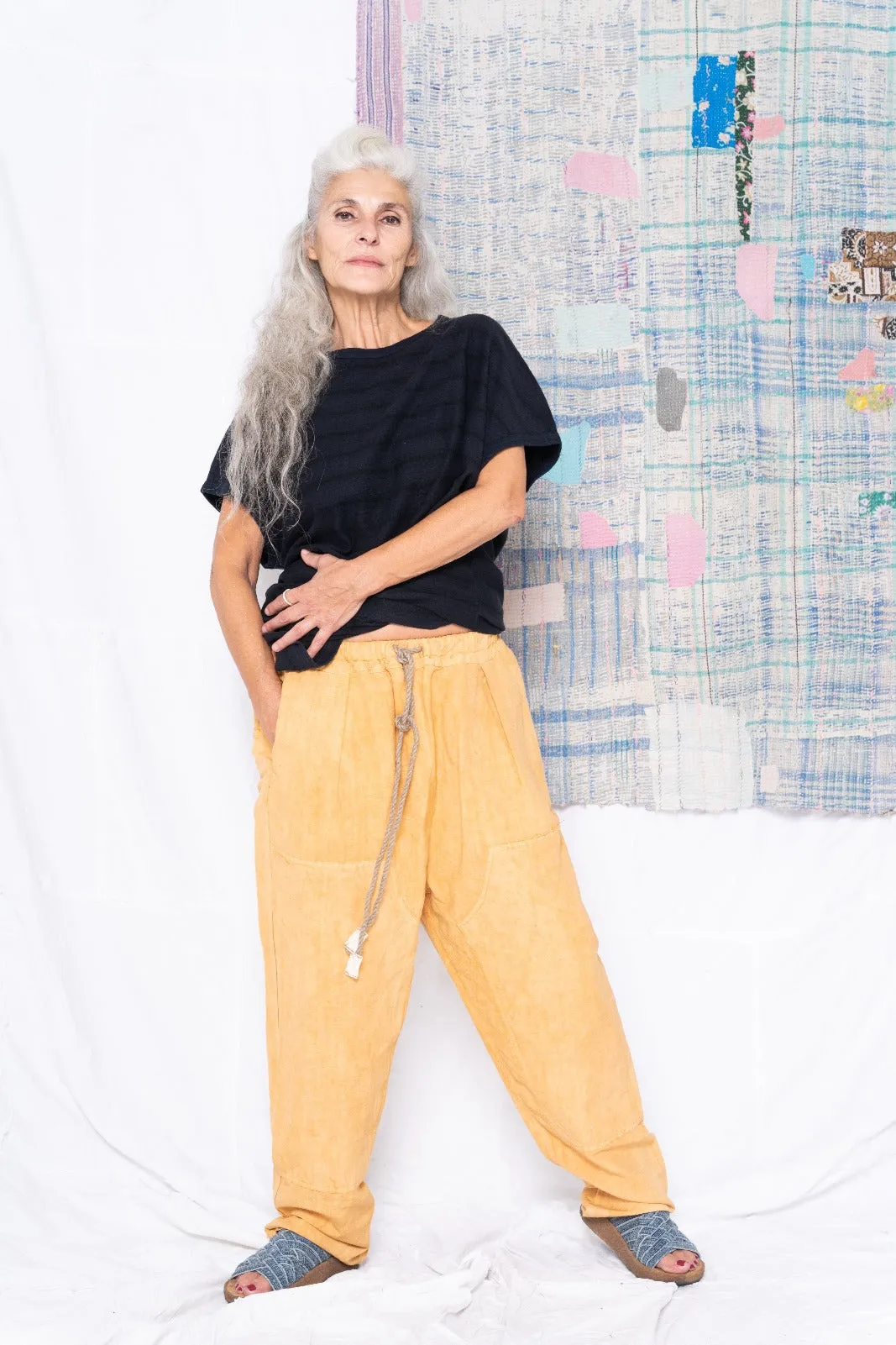 P70 Pleated Easy Pant Wild Silk & Hemp Uneven Dye Curry