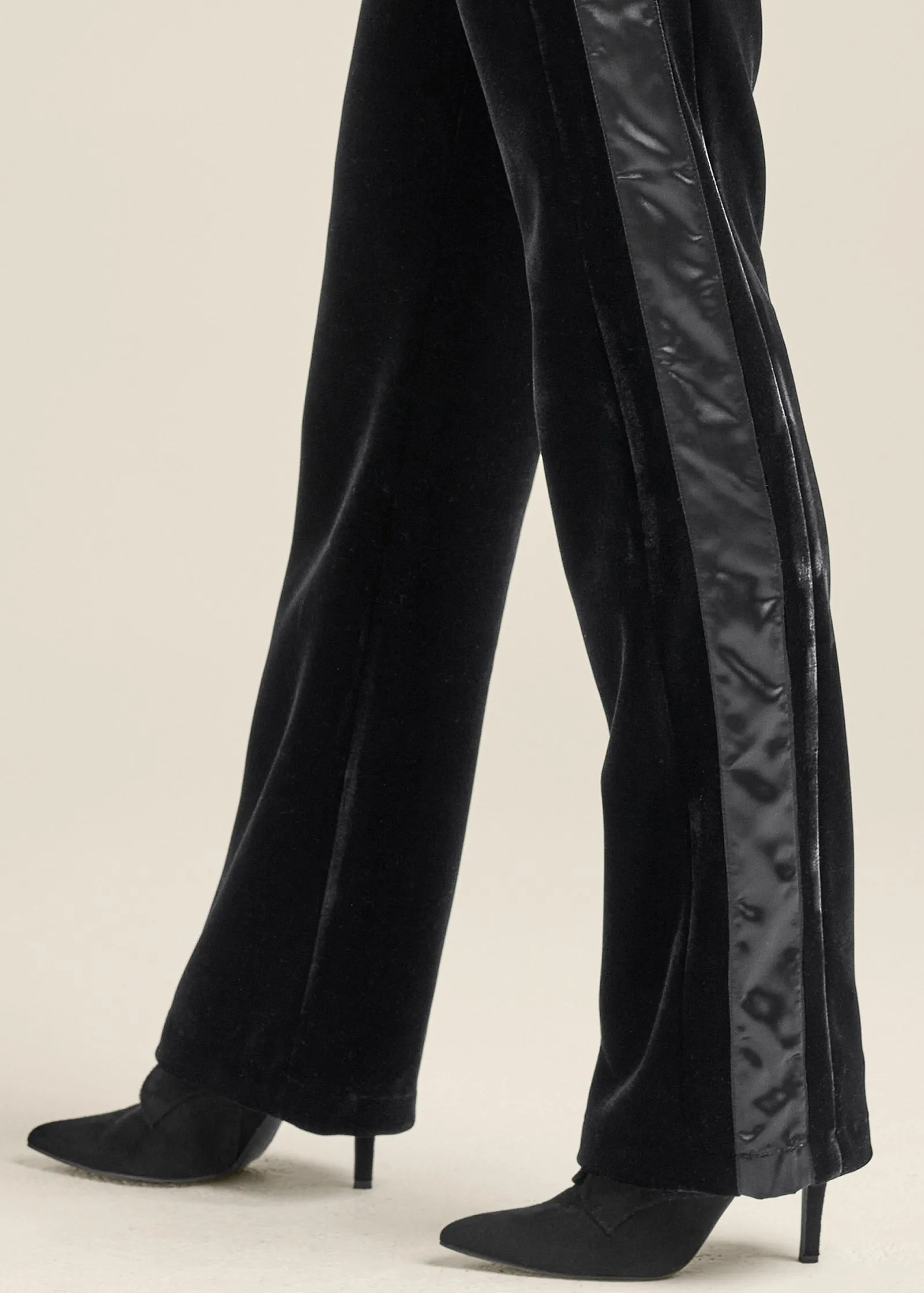 Velvet Satin Wide-Leg Pants  - Black