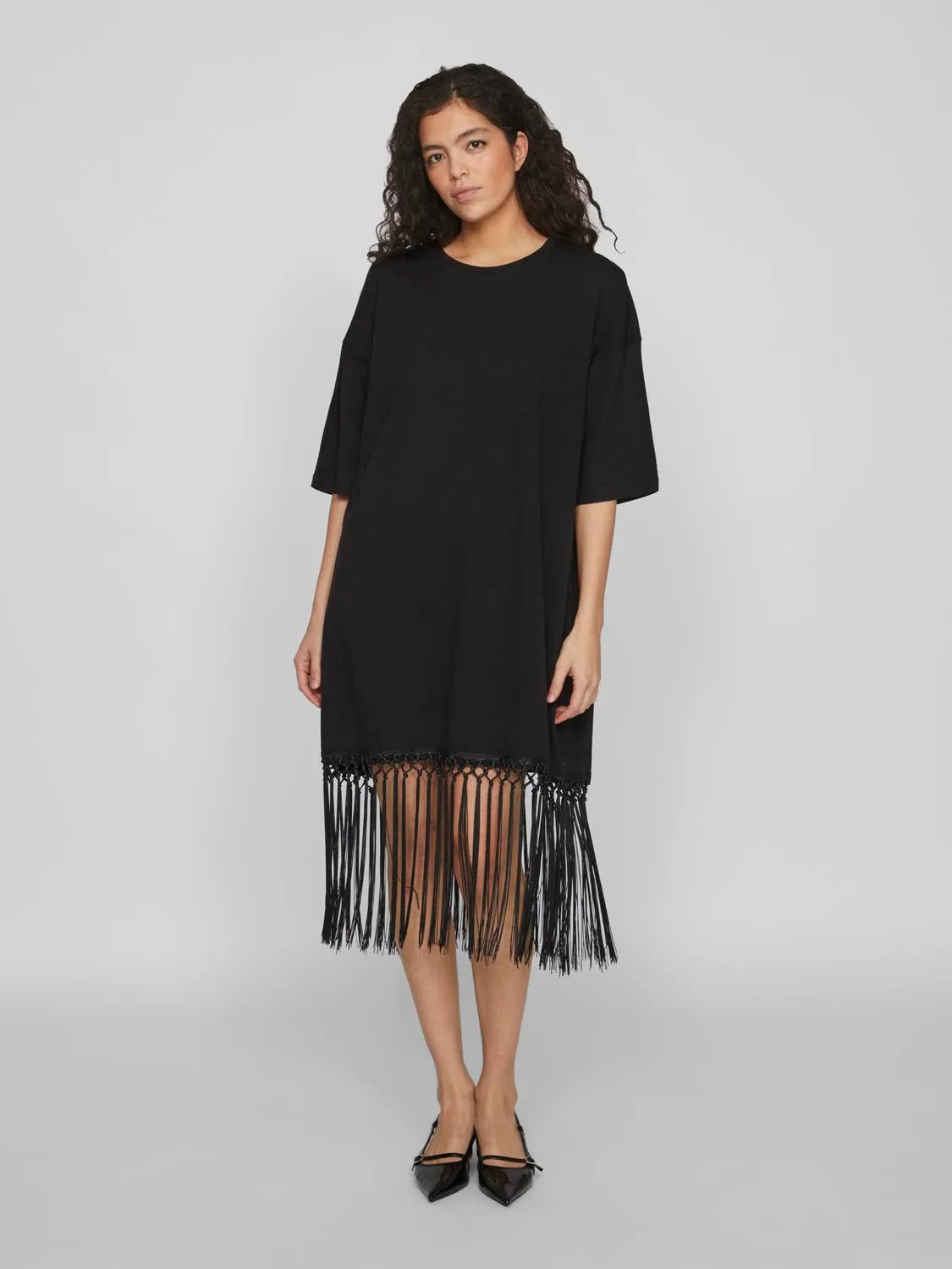 VIKATA Dress - Black